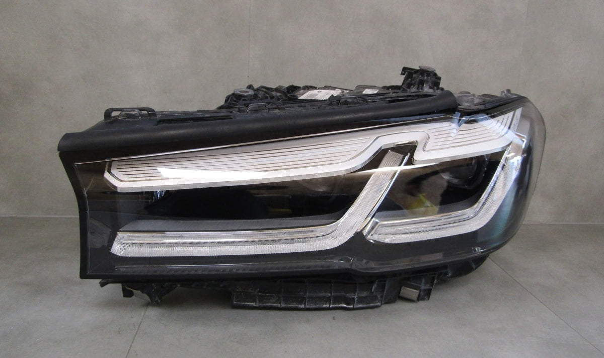 Prednji far BMW 5 G30 G30 LIFT LCI FULL LED 20-24 LH lijevi 5A388C7-04