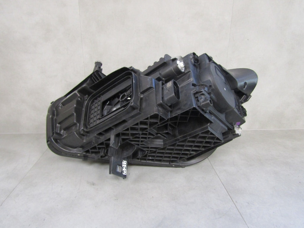 Prednji far MERCEDES B-KLASA W247 FULL LED PERFORMANCE RH 18-22