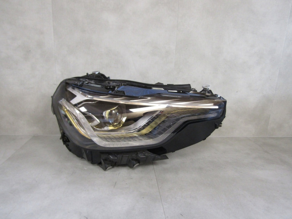 Prednji far BMW 2 G42 FULL LED ZŁOTA GOLD 22- RH desni 5A320F4-05