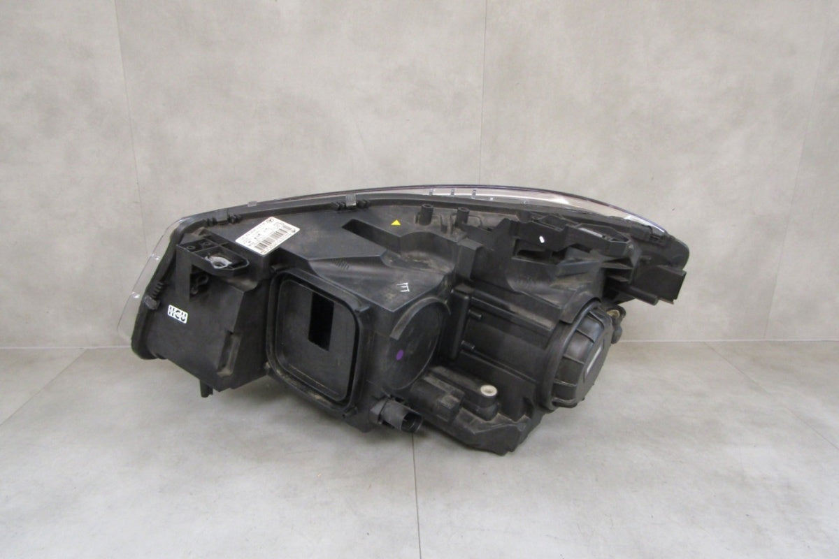 Prednji far MERCEDES CLA W117 xenon nezakretni 13-16 RH A1179065200