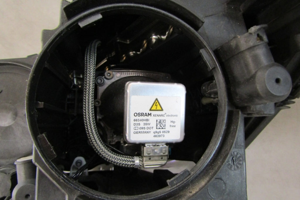 Prednji far MERCEDES CLA W117 xenon nezakretni 13-16 RH A1179065200