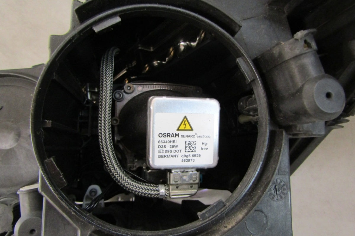 Prednji far MERCEDES CLA W117 xenon nezakretni 13-16 RH A1179065200