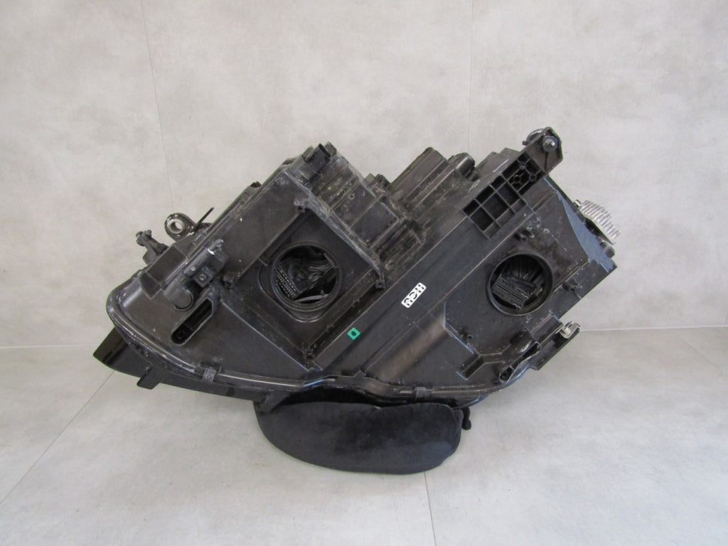 Prednji far VOLKSWAGEN TIGUAN 2 II FULL LED 16-20 RH desni 5NN941082C