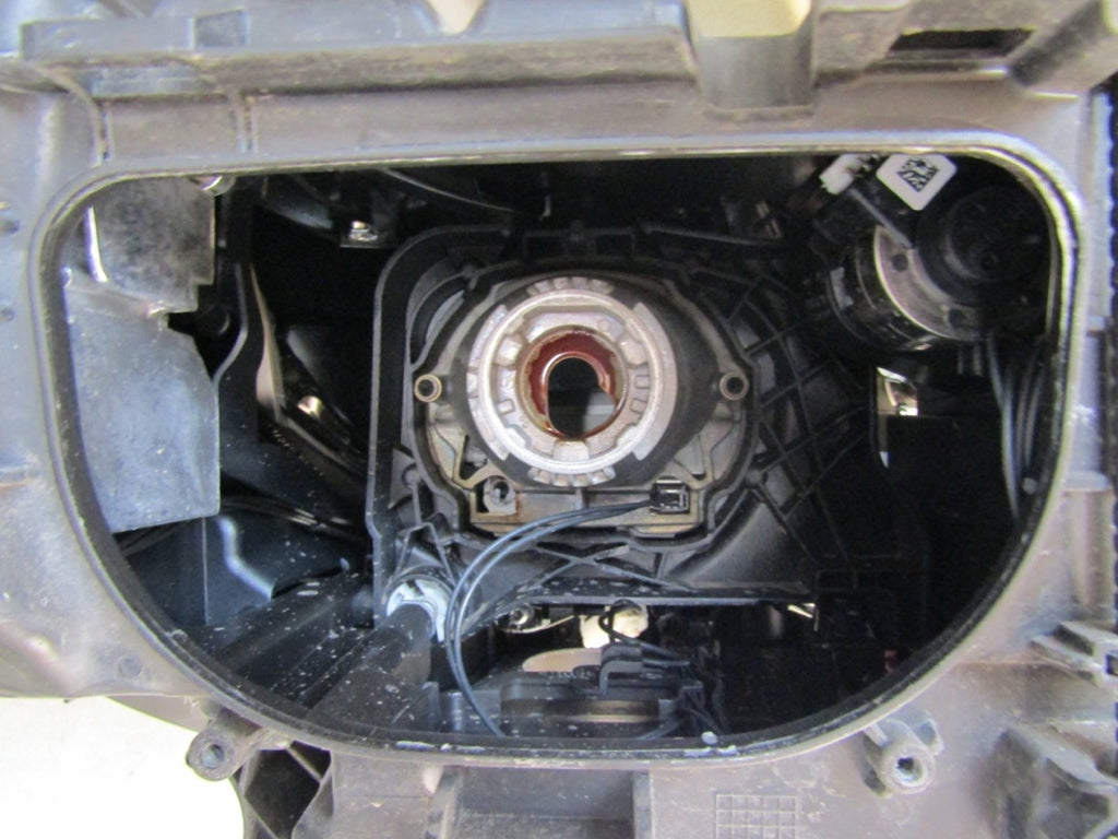 Prednji far AUDI A6 C7 xenon nezakretni LH lijevi 10-14 4G0941005C