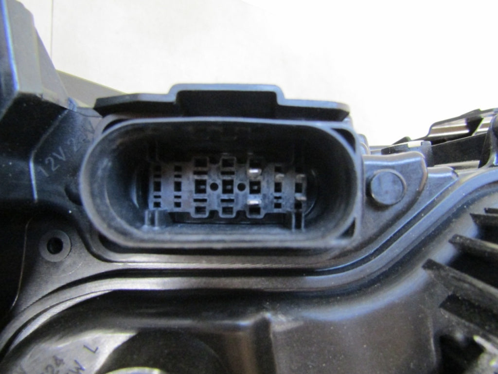Prednji far VW GOLF 8 VIII FULL LED IQ GTE 19-24 LH lijevi 5H1941059S