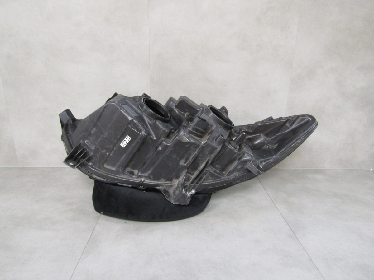 Prednji far FORD MONDEO MK5 halogen sa sočivom RH 14-19 DS73-13W029-AE