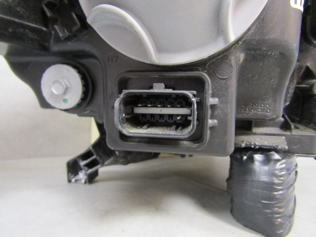 Prednji far RENAULT KANGOO IV halogen Z LED LH lijevi 21- 260608411R