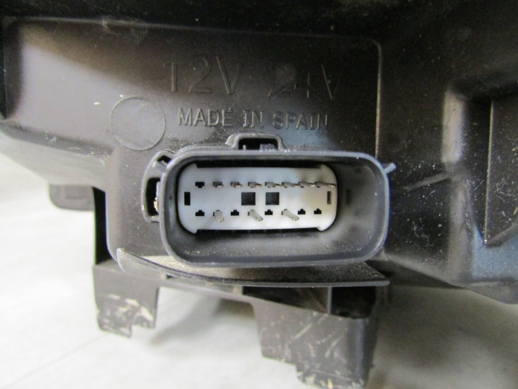 Prednji far Ford Kuga MK3 LED RH desni 19-24 LV4B-13E014-AG