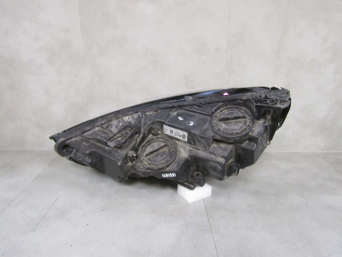 Prednji far OPEL INSIGNIA B halogen Z LED RH desni 17-20 39154595