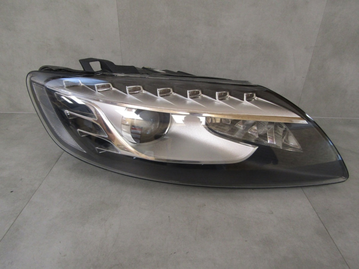 Prednji far Audi Q7 4L LIFT xenon zakretni 09-15 RH desni