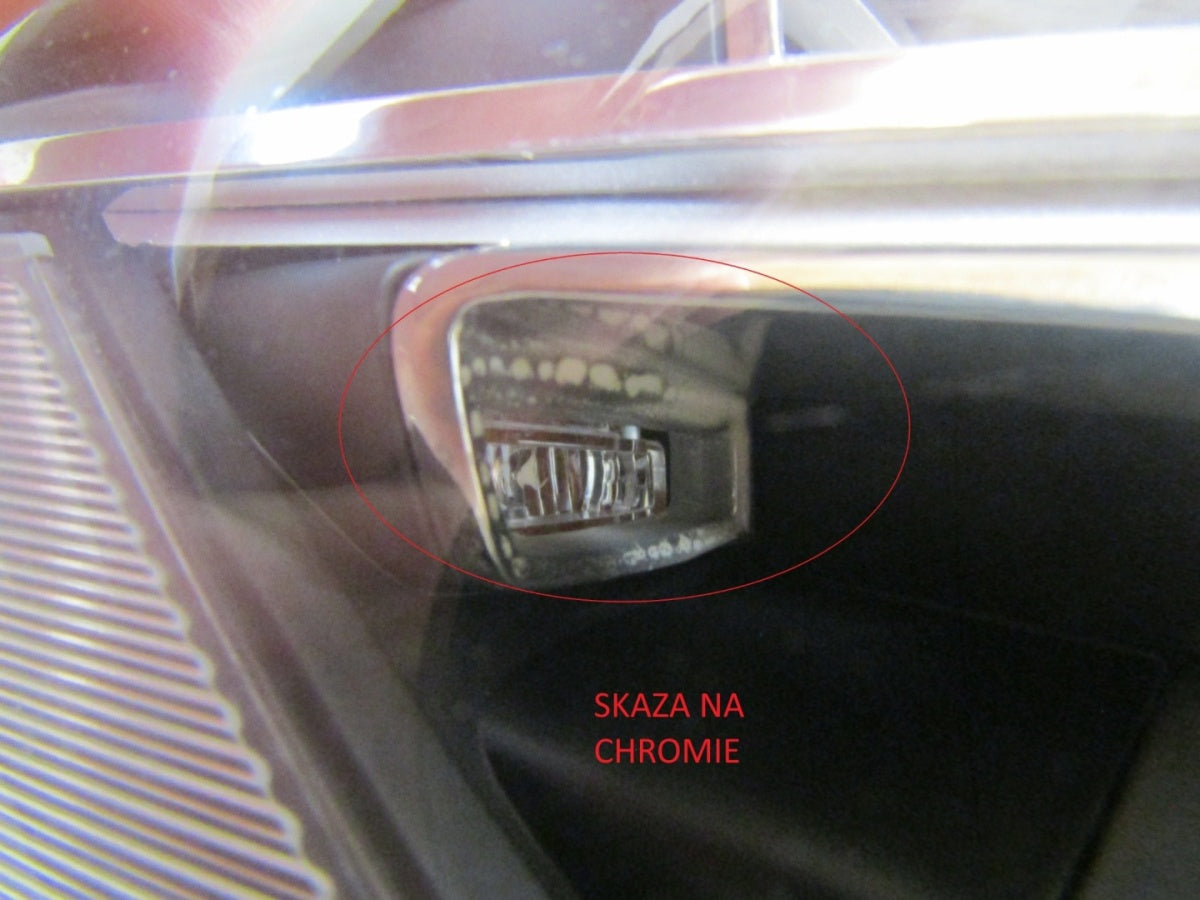 Prednji far Audi Q7 4L LIFT xenon zakretni 09-15 RH desni
