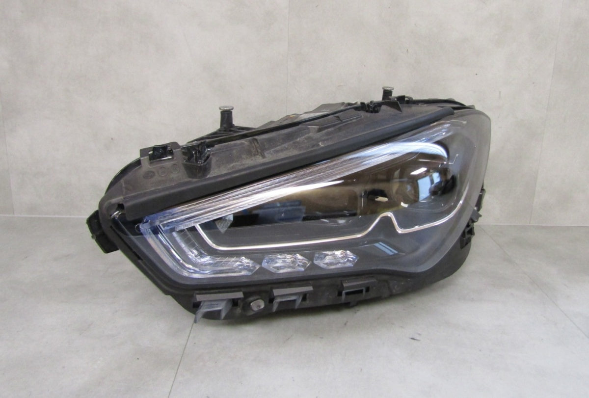 Prednji far MERCEDES CLA W118 LIFT MULTIBEAM 23- LH A1189061301