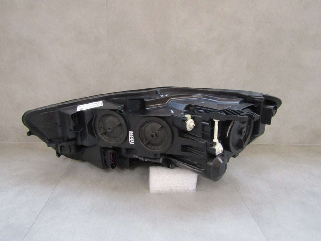 Prednji far AUDI A6 C7 LIFT xenon nezakretni 14-18 RH 4G0941044F