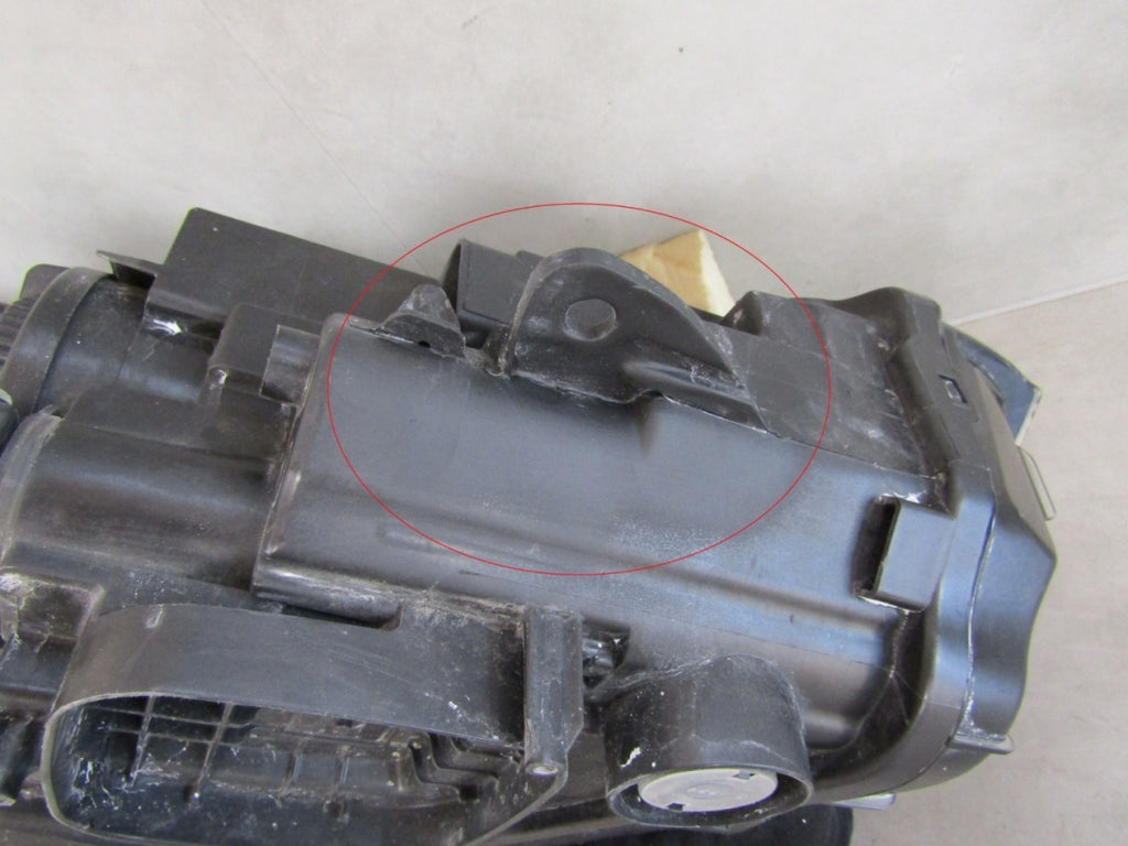 Prednji far OPEL CROSSLAND X ZWYKŁA17-20 LH 462161423