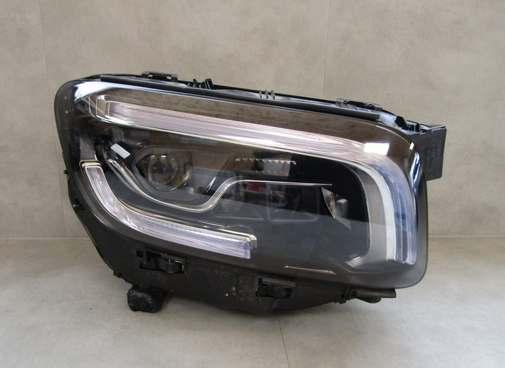 Prednji far MERCEDES GLB 247 FULL LED MULTIBEAM RH desni 19-23 A2479060206
