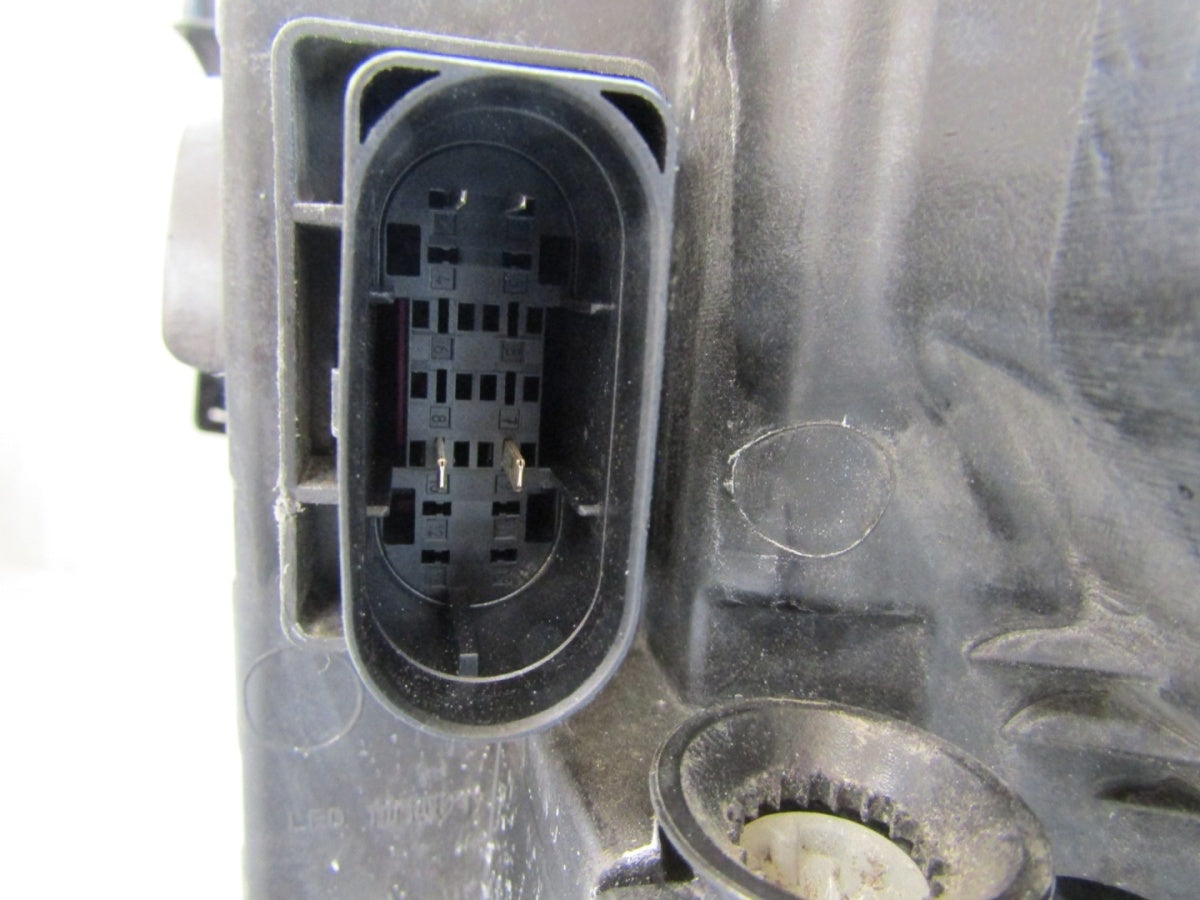Prednji far MERCEDES GLB 247 FULL LED MULTIBEAM RH desni 19-23 A2479060206