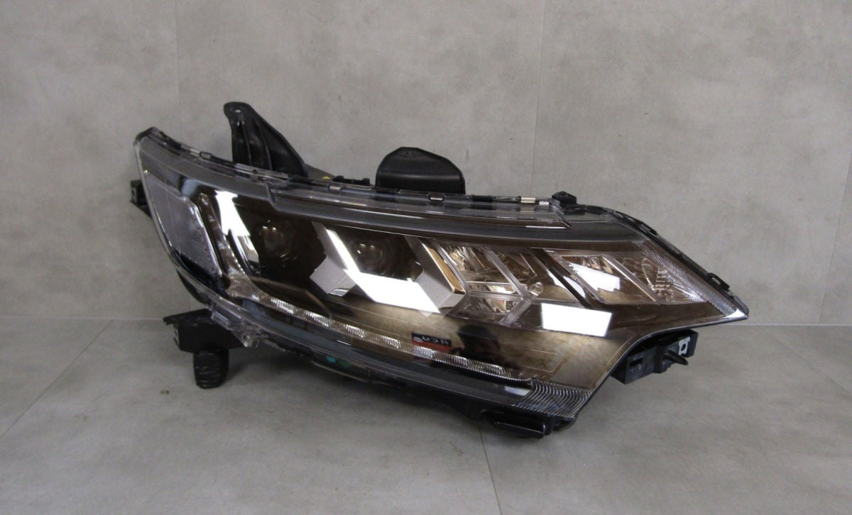 Prednji far MITSUBISHI OUTLANDER III 3 LIFT FULL LED 18- desni RH