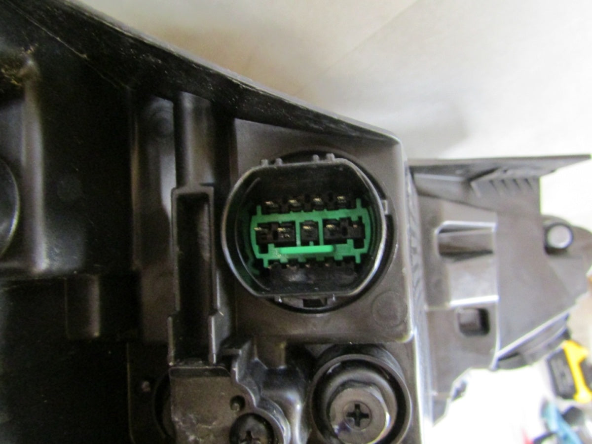Prednji far HYUNDAI I20 III 3 lijevi LH LED 20- 92101-Q0100
