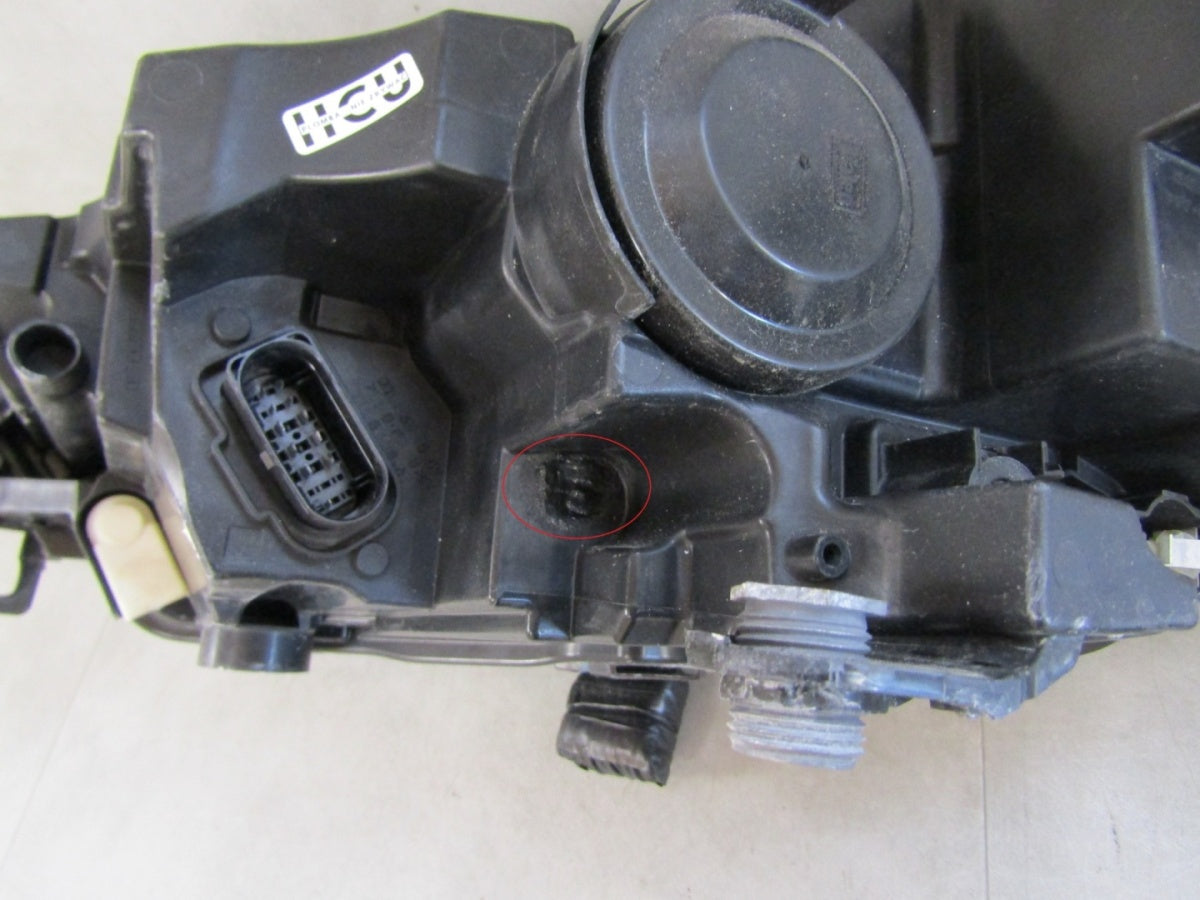 Prednji far SKODA FABIA IV 4 LED 21- RH desni 6VB941016