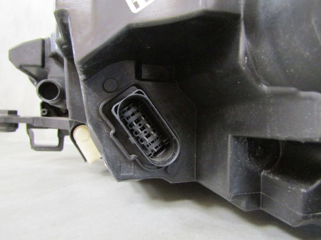 Prednji far SKODA FABIA IV 4 LED 21- RH desni 6VB941016