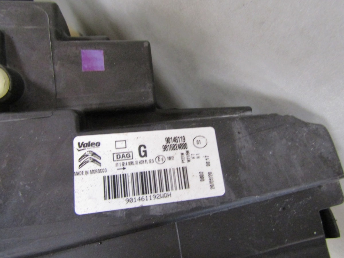 Prednji far CITROEN BERLINGO 4 IV halogen 18- LH lijevi 9816824880