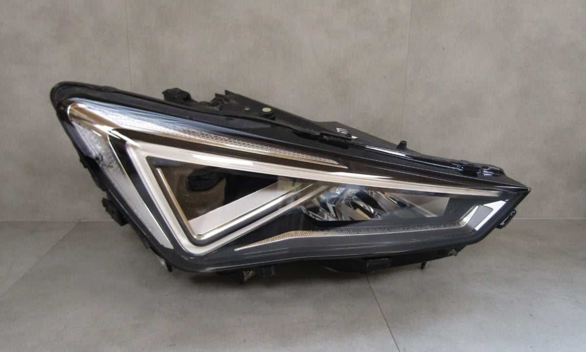 Prednji far SEAT TARRACO FULL LED 18- RH desni 5FJ941008H