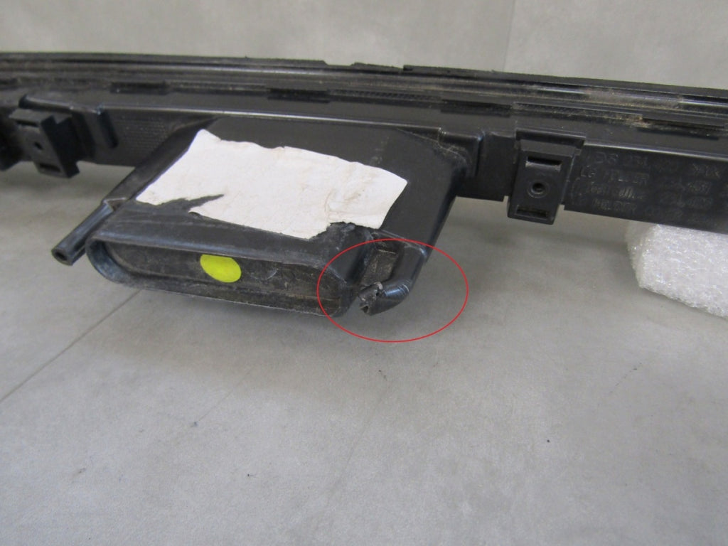 Prednji far BLENDA MERCEDES EQA 243 W243 LED DRL 21- A2439063200