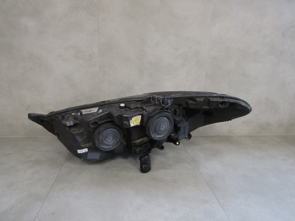 Prednji far FORD MONDEO MK5 halogen sa sočivom RH 14-19 DS73-13W029-AF