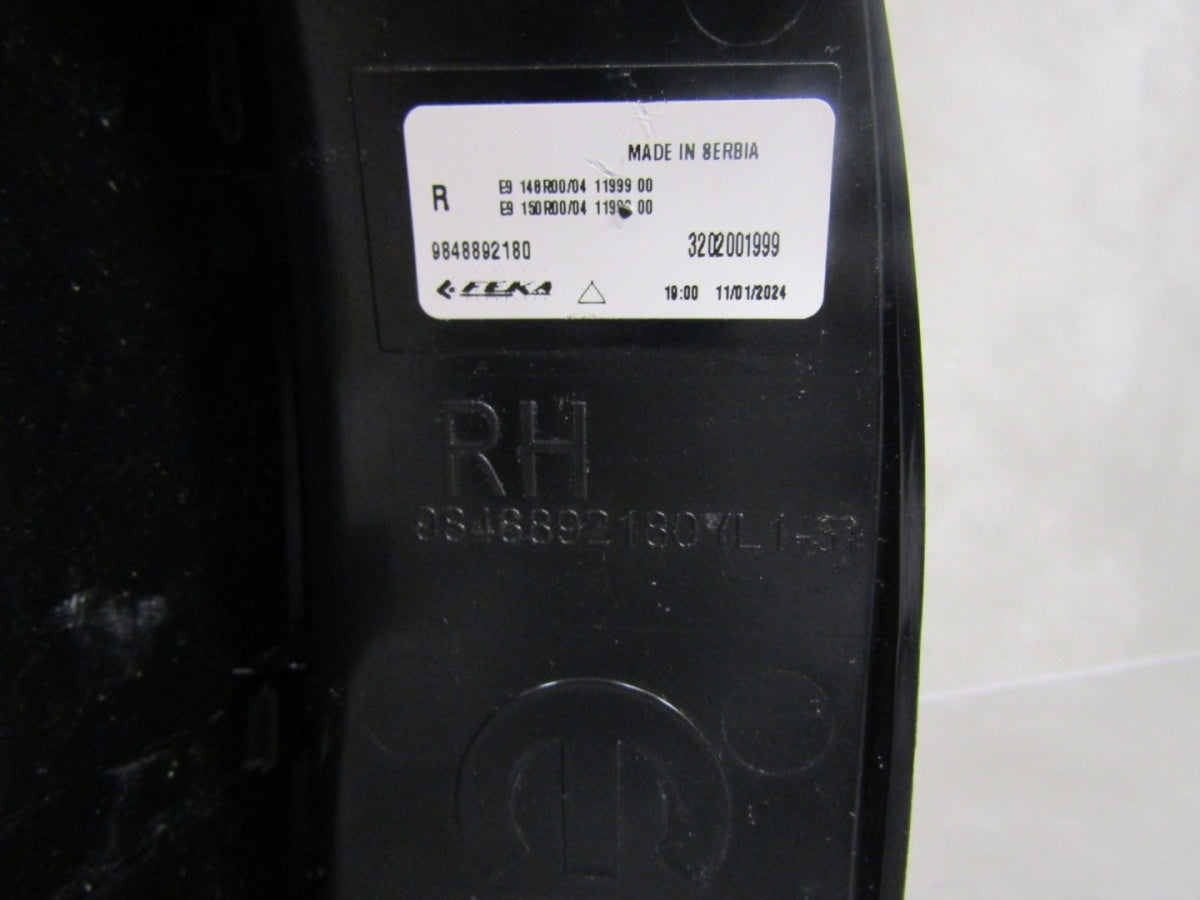 Stop svjetlo CITROEN C3 IV halogen 24- RH 9848892180