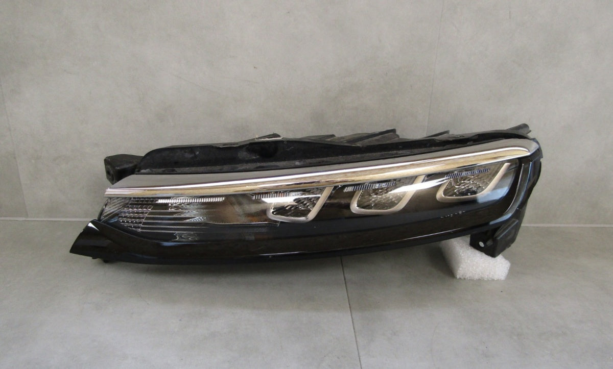 Prednji far CITROEN C3 III AIRCROSS LIFT LED DRL 21-24 LH 9843218980-00