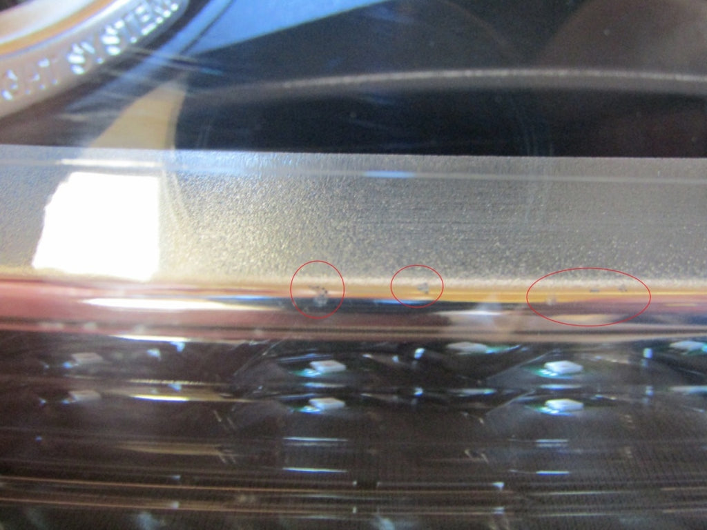 Prednji far MERCEDES W204 LIFT xenon zakretni ILS crni AMG RH desni 11-14