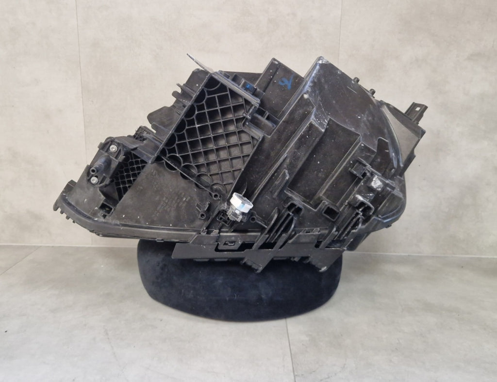 Prednji far BMW 2 G42 FULL LED 22- RH desni SHADOW LINE 8083636-07