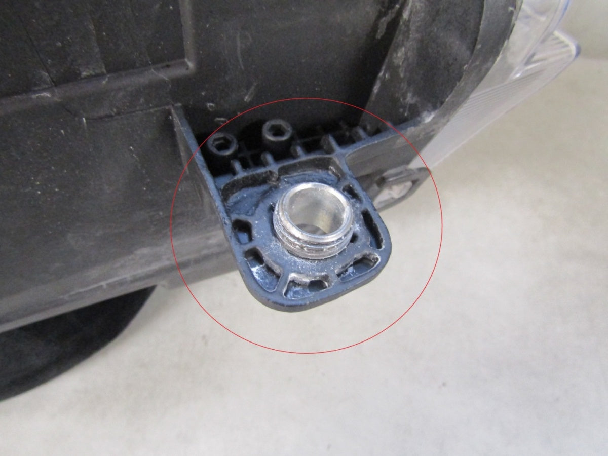 Prednji far VW CADDY 2K8 IV halogen 20- RH desni 2K8941C06