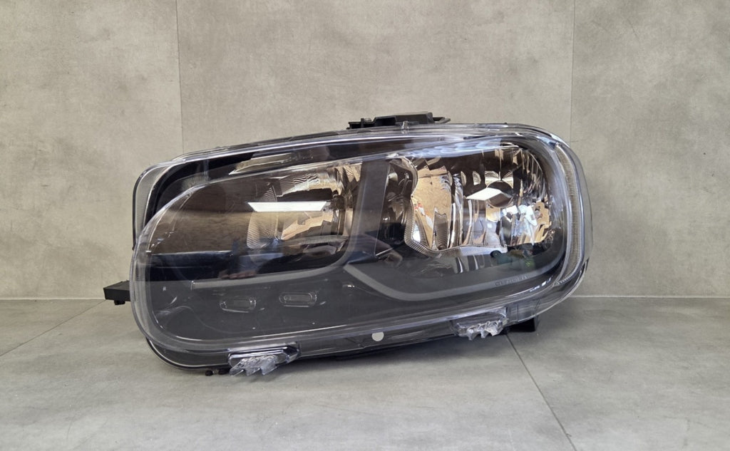 Prednji far CITROEN BERLINGO III MULTISPACE halogen lijevi LH 18-23 9816825180