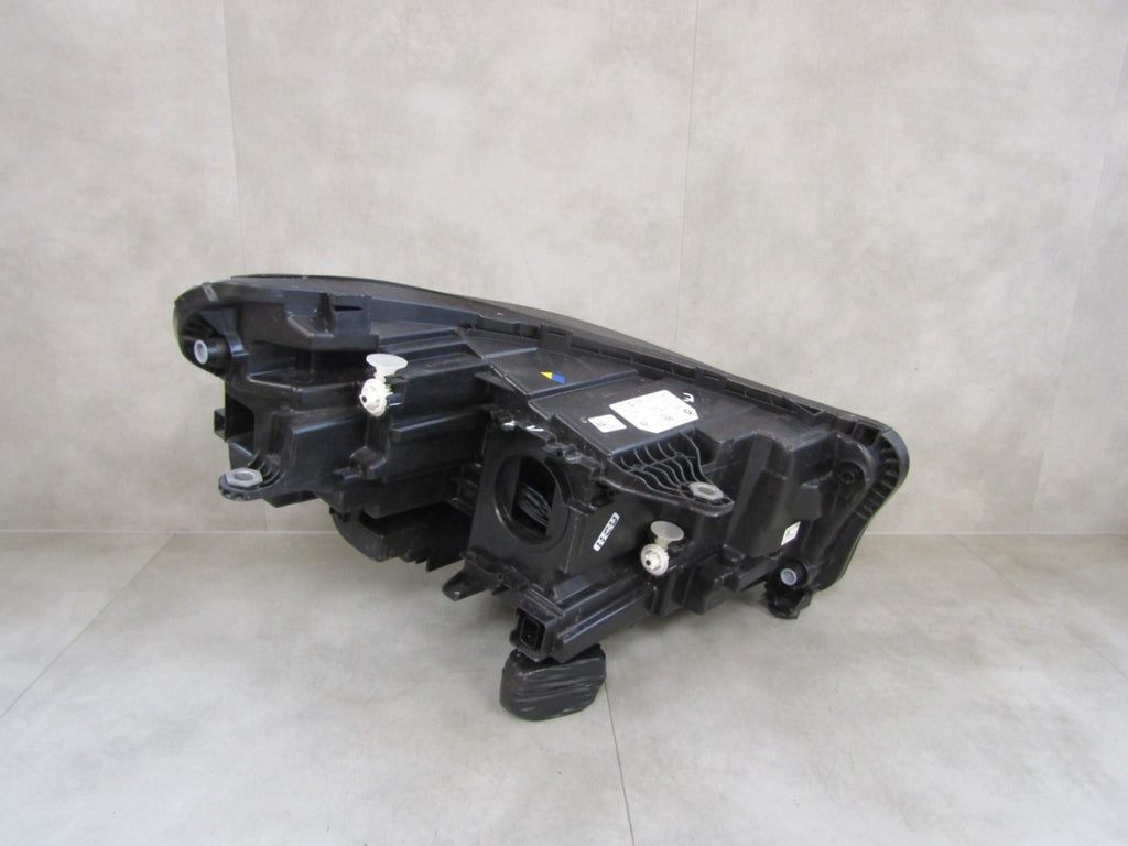 Prednji far BMW X1 U11 LED 22- LH lijevi 5A9A221-01