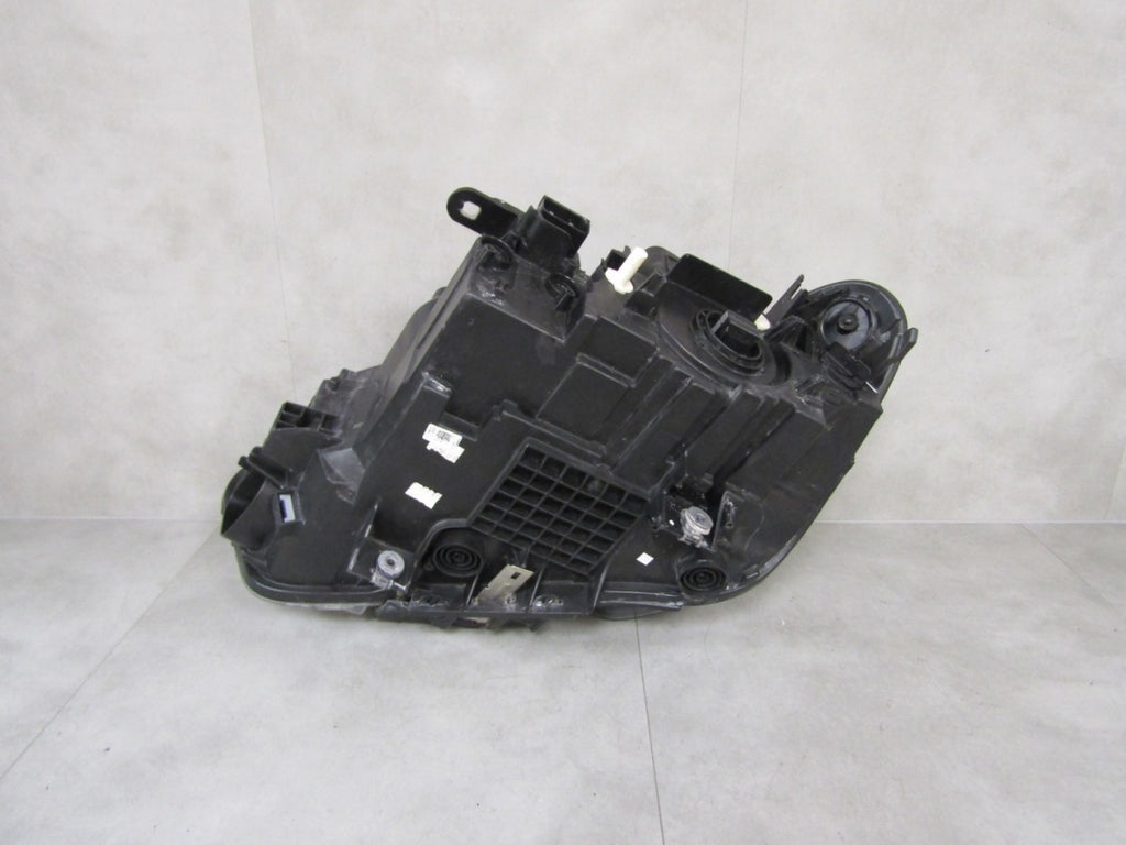 Prednji far BMW X1 F48 LED 15-19 desni RH 7193708-03