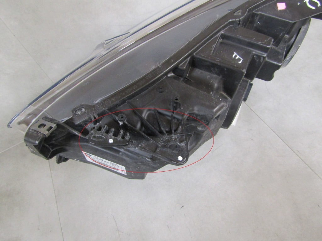 Prednji far FORD SMAX II GALAXY halogen sa sočivom Z LED komplet RH 15- EM2B-13W029