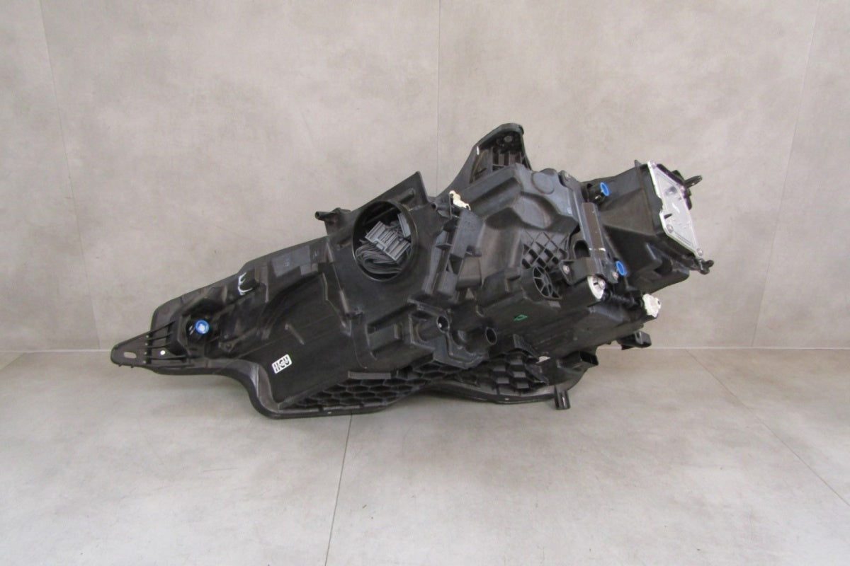 Prednji far Volvo V60 II 2 S60 III 3 Full LED MID 18- RH desni