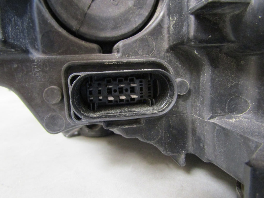 Prednji far SKODA SCALA LED 19-23 RH desni 657941016