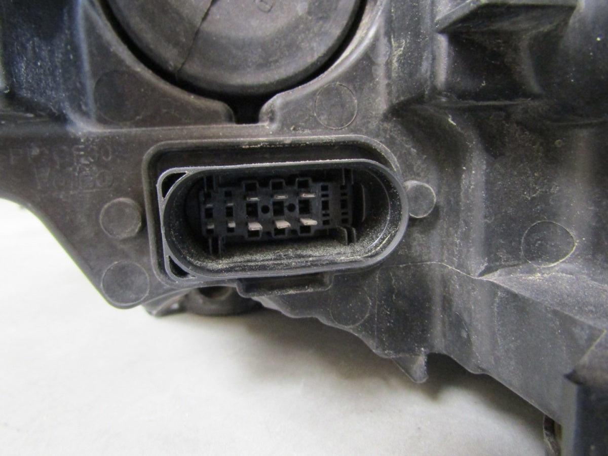 Prednji far SKODA SCALA LED 19-23 RH desni 657941016