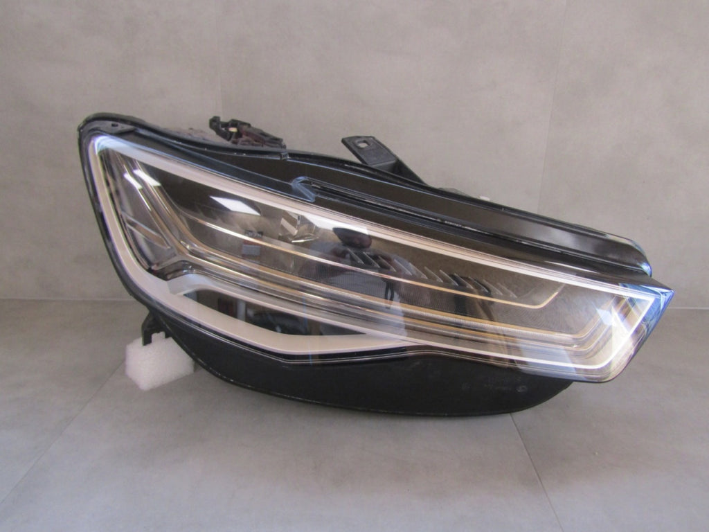 Prednji far AUDI A6 RS6 C7 LIFT MATRIX 14-18 RH 4G0941036