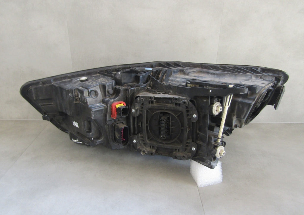 Prednji far AUDI A6 RS6 C7 LIFT MATRIX 14-18 RH 4G0941036