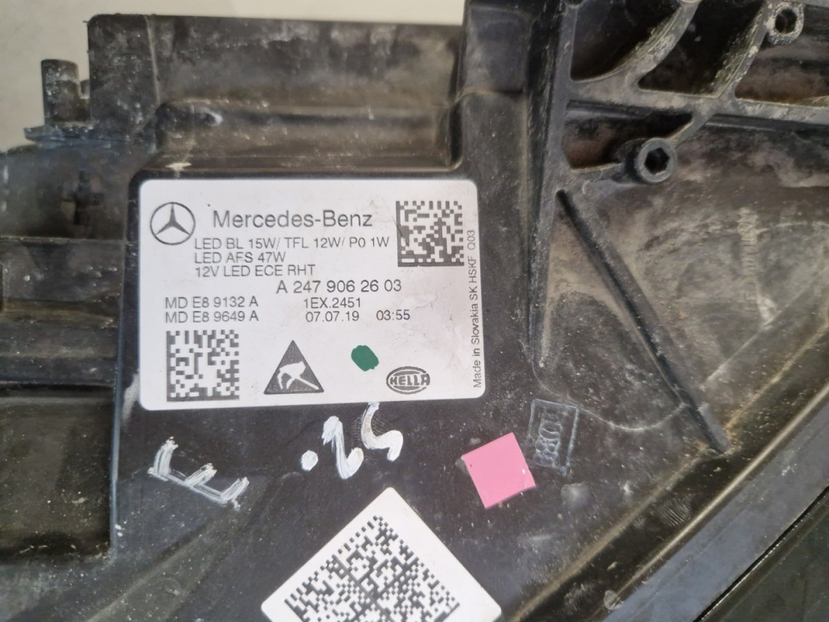 Prednji far MERCEDES B klasa W247 LED HIGH PERFORMANCE 18-22 RH desni A2479062603