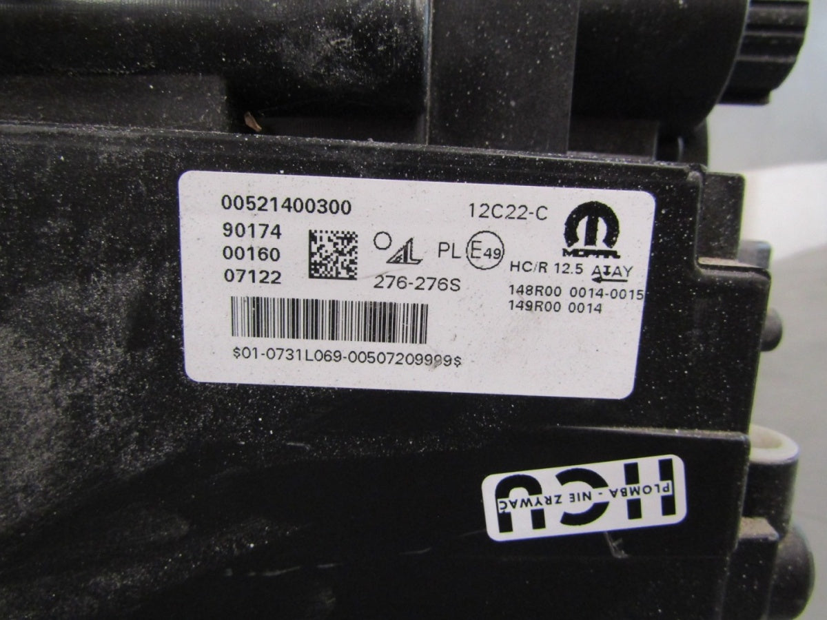 Prednji far FIAT 500E II 2 halogen RH desni 20- 521400300