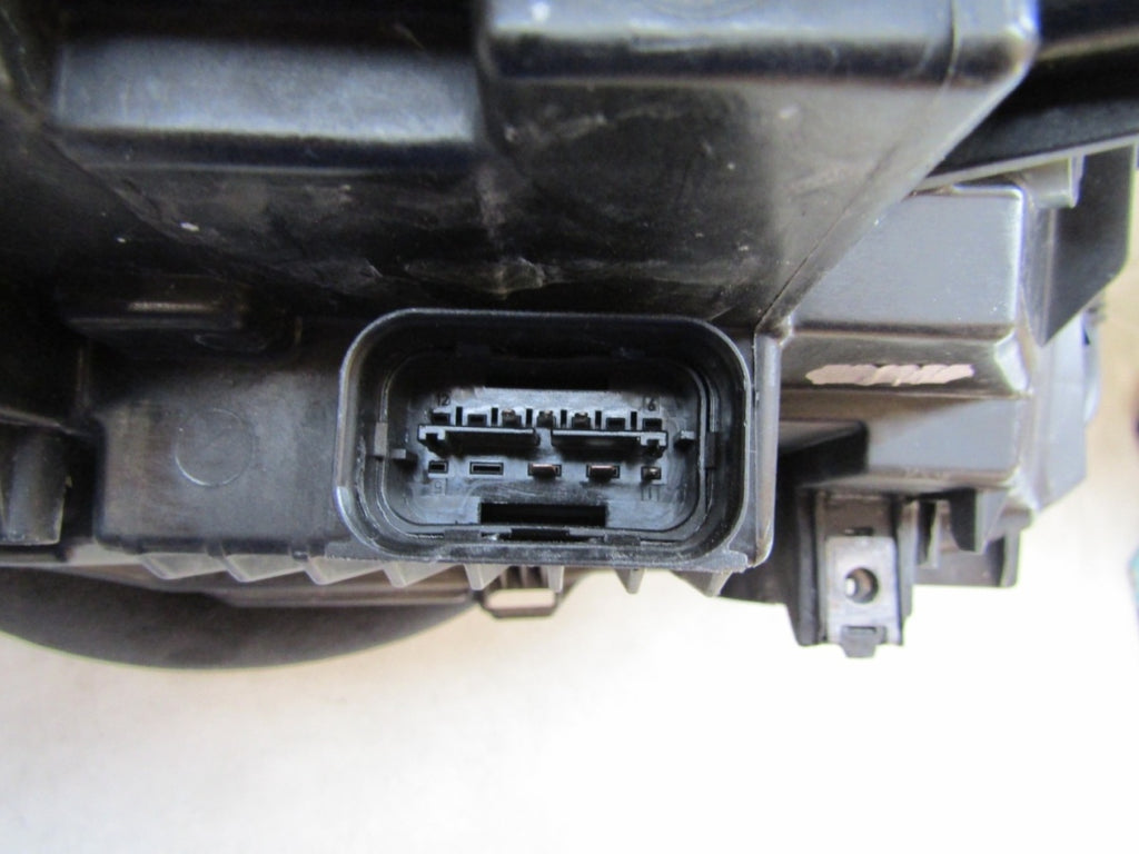 Prednji far BMW 4 F32 F33 F36 LIFT ADAPTIVE LED 17-20 LH 8738705