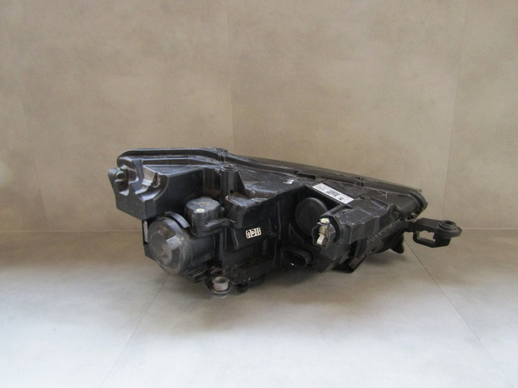 Prednji far SKODA SCALA LED 19-23 LH 657941015