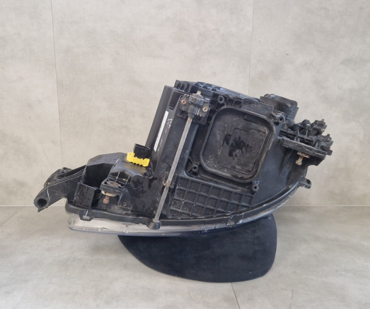 Prednji far MERCEDES ACTROS MP4 halogen 11- desni RH A9608200339
