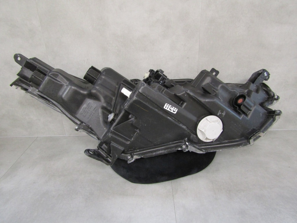 Prednji far TOYOTA YARIS IV GR SPORT LED 20- LH lijevi