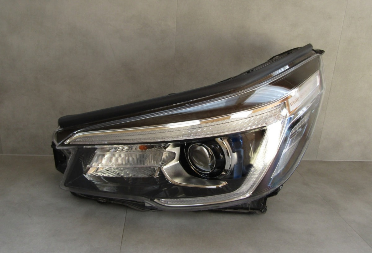 Prednji far SUBARU FORESTER 5 V LED 18-22 LH lijevi