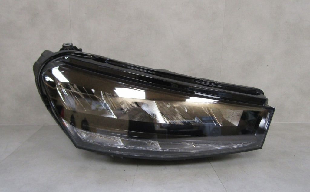 Prednji far SKODA FABIA IV 4 LED 21- RH desni 6VB941016